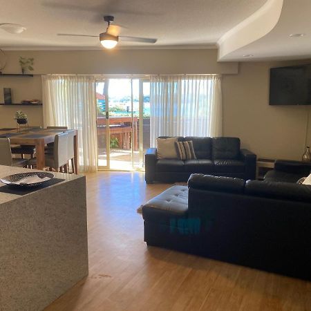 The Esplanade Riverview Holiday Apartments 마루치도르 외부 사진