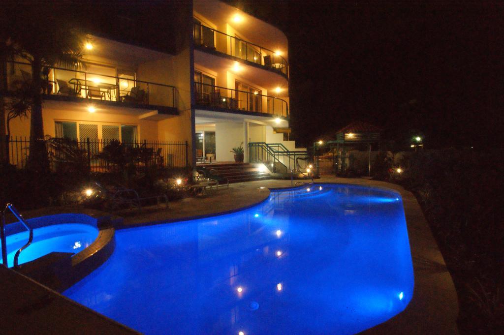 The Esplanade Riverview Holiday Apartments 마루치도르 외부 사진